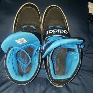 Adidas EVM 004001 Sz-8 Unisex high top Blue & Black adidas | Shoes | Adidas Evm 0400 Sz8 Unisex High Top Blue  main image 2